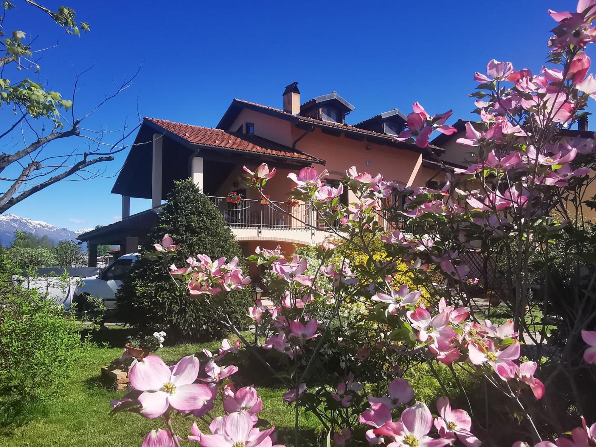 Appartamento Orto Del Pettirosso Front Esterno foto