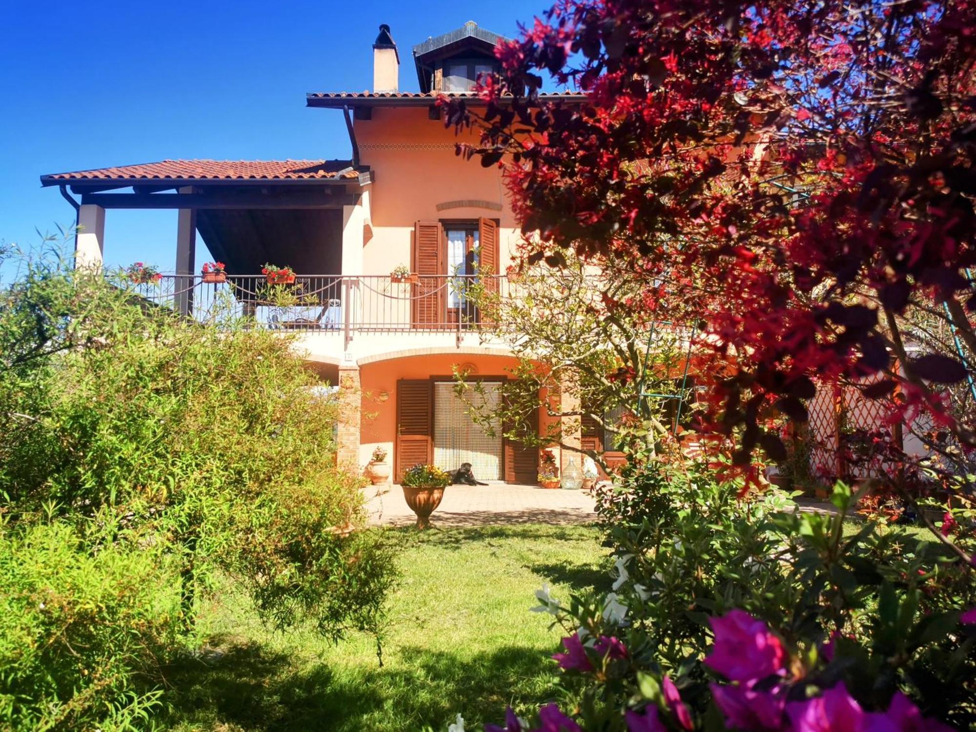 Appartamento Orto Del Pettirosso Front Esterno foto